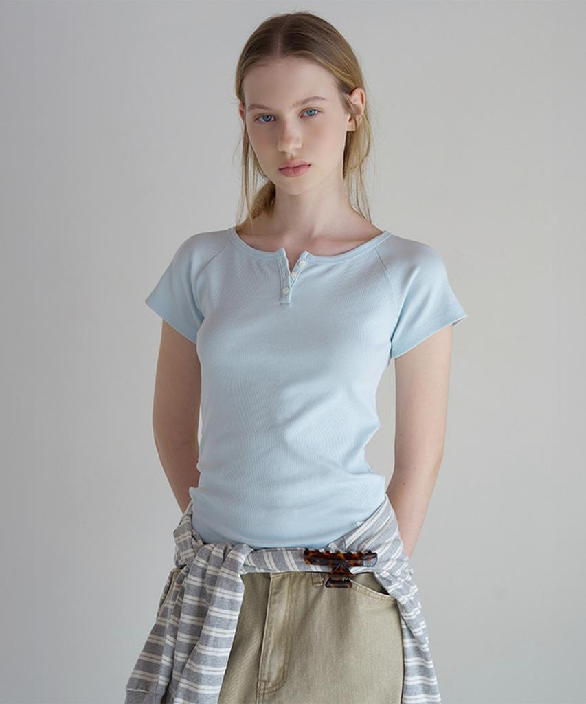 Sseomweeobeoteo Lay Button Raglan Top - Light Blue