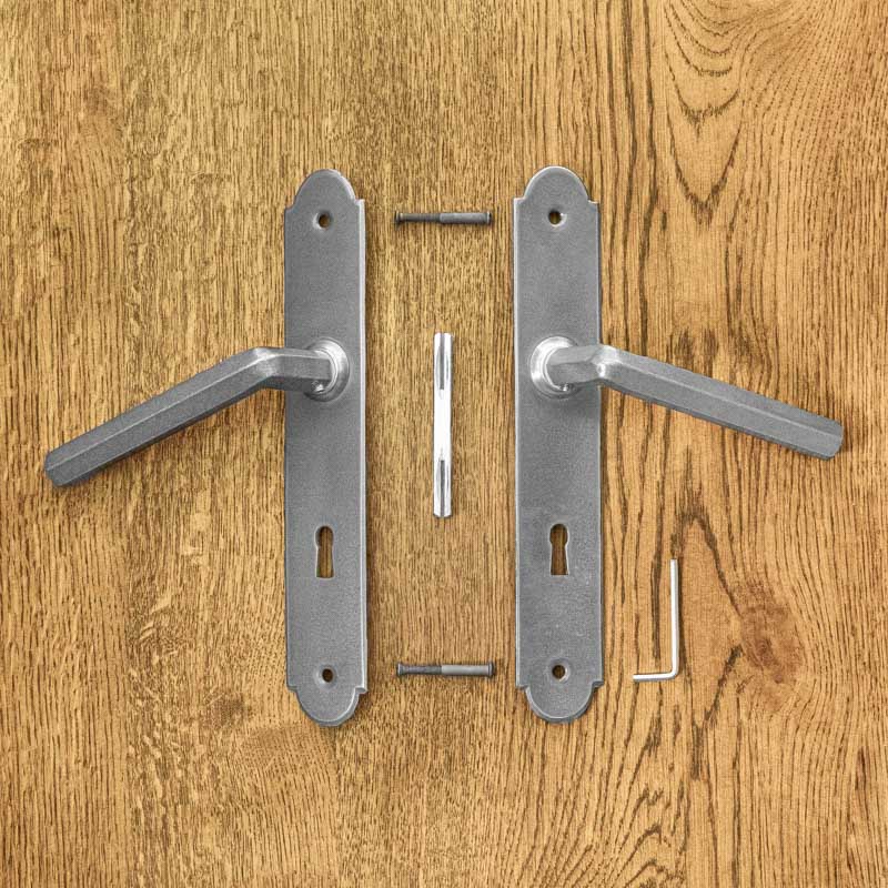 ALBA Door Handle with Key Plate 72mm STEEL