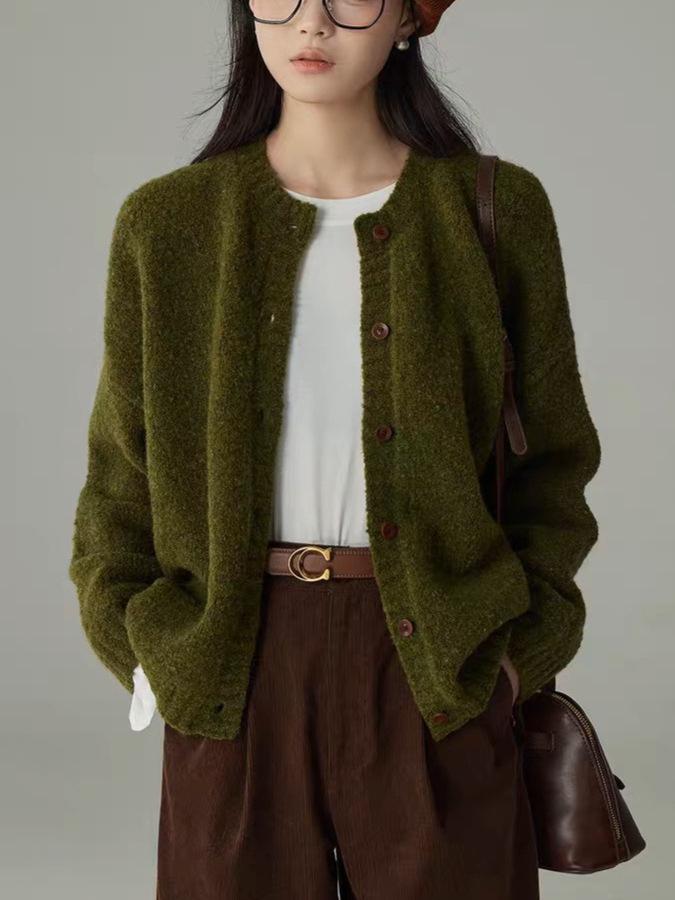 Women's Retro Avocado Green Knit Cardigan – Soft, Loose, Thick, Round Neck Sweater Coat for Autumn/Winter