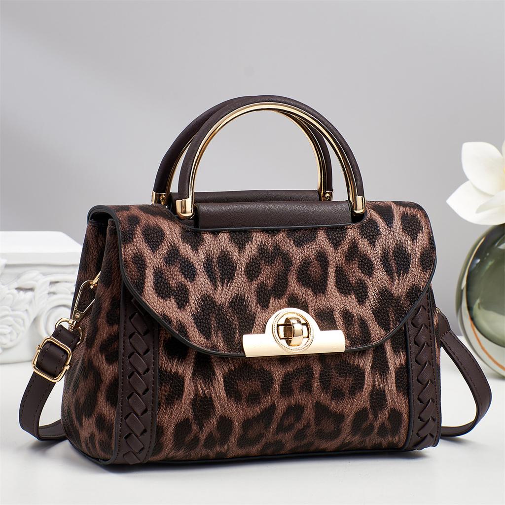 New Leopard Print Women's Crossbody Bag Fashion All-Match High-End Texture Small Square Bag