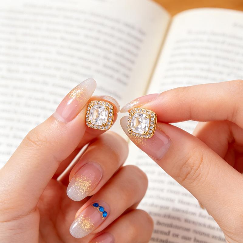 Women's Light Luxury Gold-Plated Square Zircon Earrings – Exquisite, Simple, High-End Feel