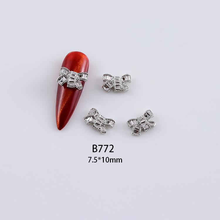 3D Alloy Hollow Butterfly Nail Art Jewelry