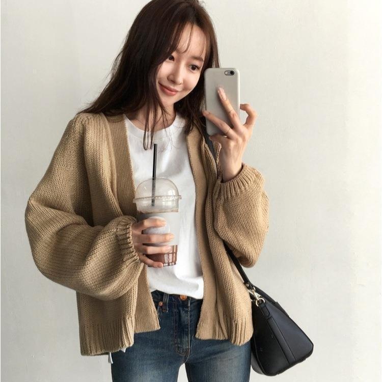 Autumn and Winter Knitted Cardigan Women's Solid Color Loose Long-sleeved Sweater Coat Casual Korean-style Short Knitted Coat