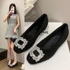 French temperament rhinestone square head, shallow mouth showing legs, late age, spring height increase and thin, shallow mouth single shoes