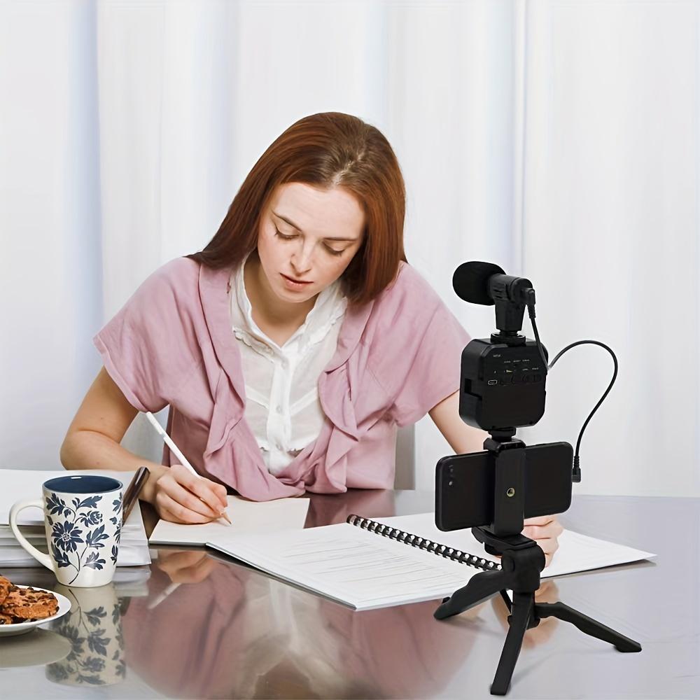 Tragbarer Handyhalter Handy-Stativ mit LED-Fülllicht Mikrofon für Live-Streaming Outdoor Tragbar für Streamer Live-Tool