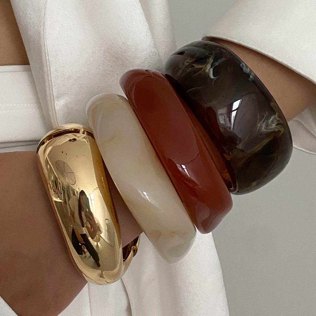 SHIXIN Vintage Brown Beige Resin Thick Bangle Bracelet for Women Punk Irregular Acrylic Wide Bangle Fashion Jewelry Accessories