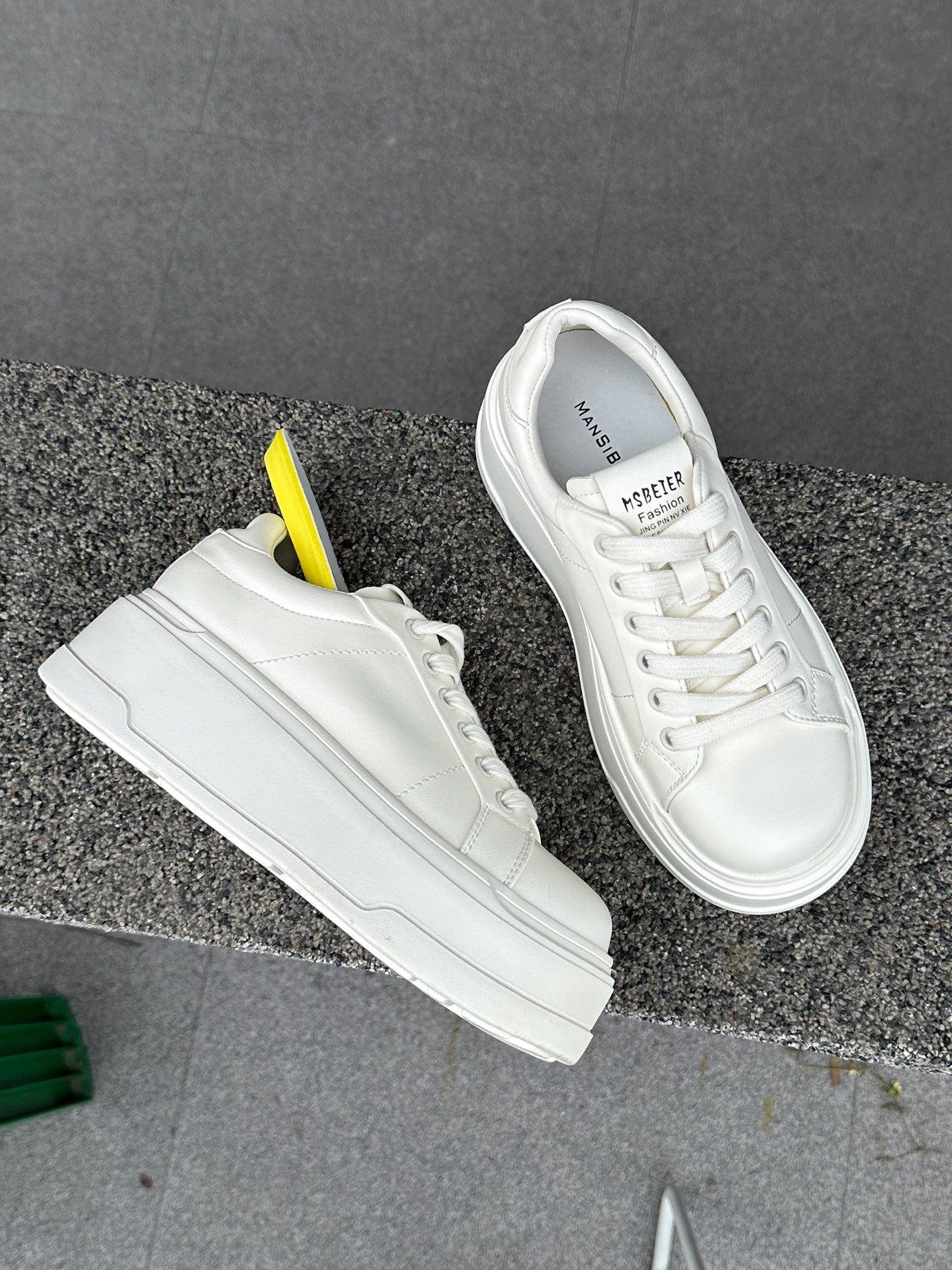 

Leather platform white shoes women s new small 6cm height-increasing bread shoes lightweight casual sports board shoes 35