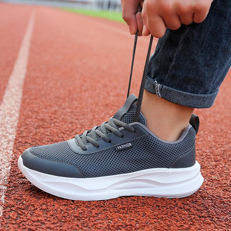 Autumn and winter new shoes platform sneakers lightweight and comfortable shock-absorbing running shoes black casual travel shoes