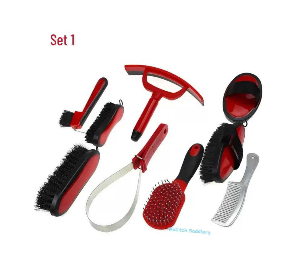 Equestrian Grooming Kit: Horse Wash, Trimming, and Cleaning Brushes