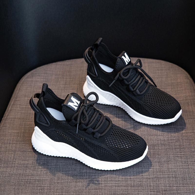 Flying Woven Women's Shoes 2026 New Spring Shock Absorption Lightweight Casual Versatile Running Shoes Fashionable White Women's Sports