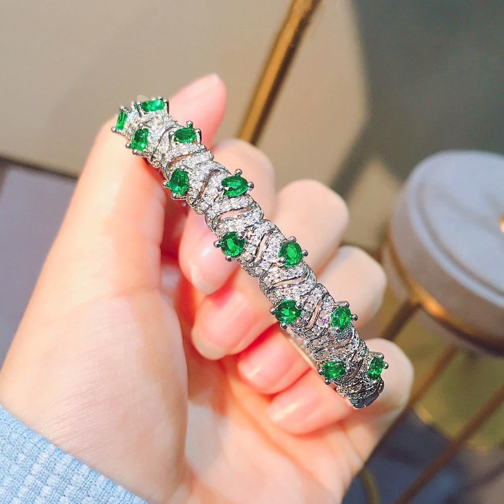 

Imitation Mozambique Ruby Bracelet Micro Pave Full Diamond Emerald Color Gemstone Red Diamond Bangle