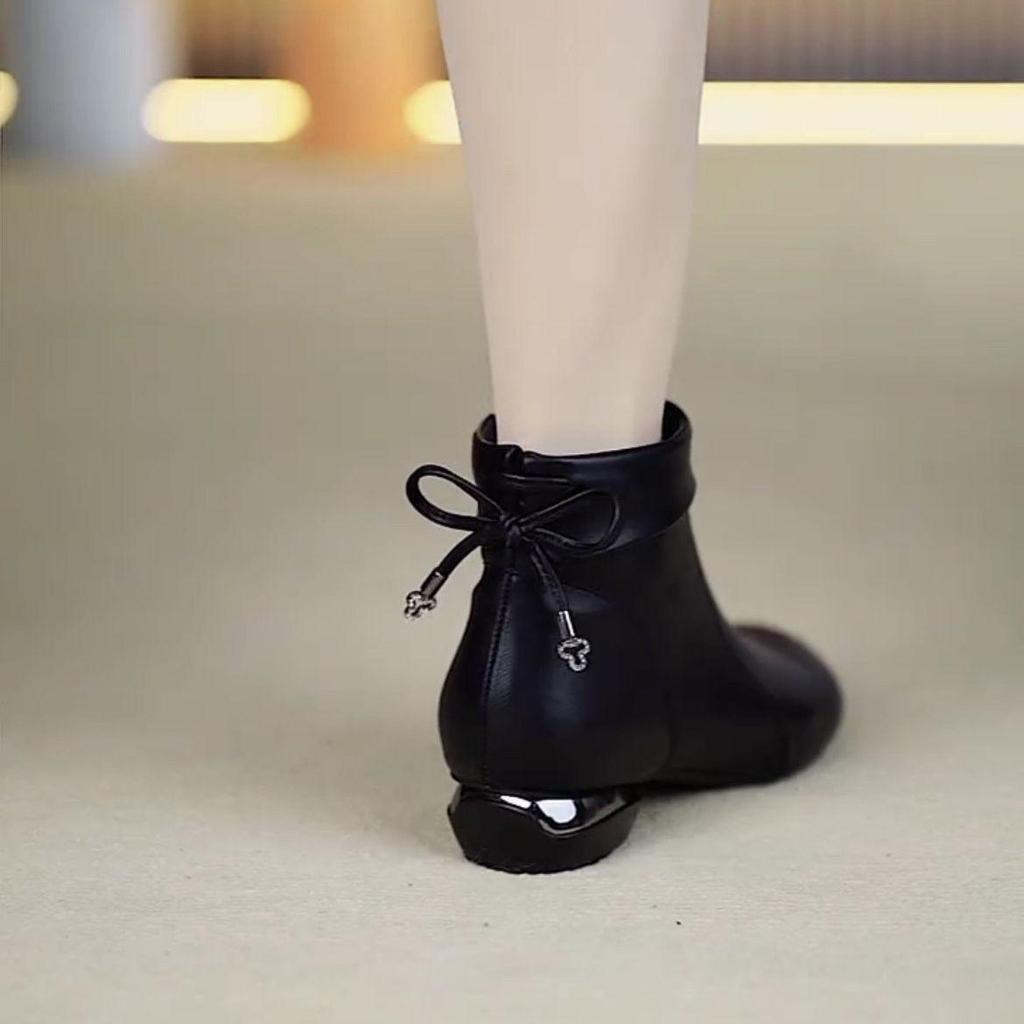 Women's Genuine Leather Ankle Boots - Low Heel, Round Toe, Warm Autumn/Winter Fashion for Moms