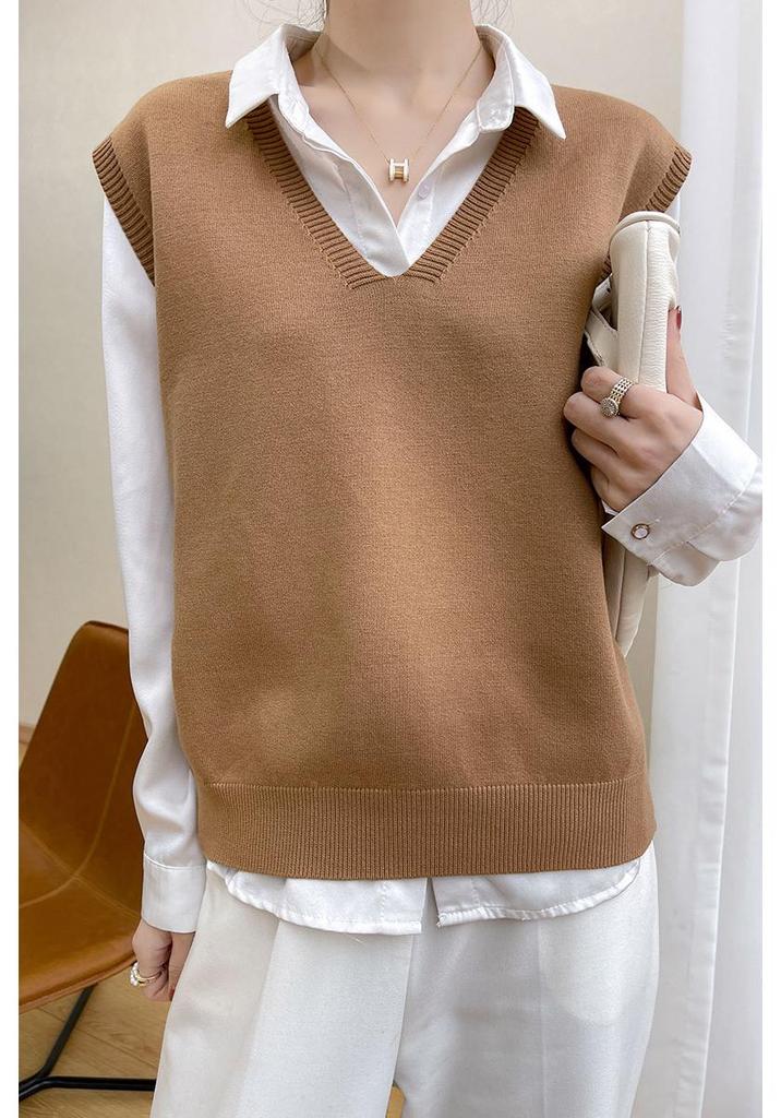 Women's College-Style V-Neck Knit Vest - Retro, Versatile, Loose-Fit Sleeveless Sweater for Autumn/Winter