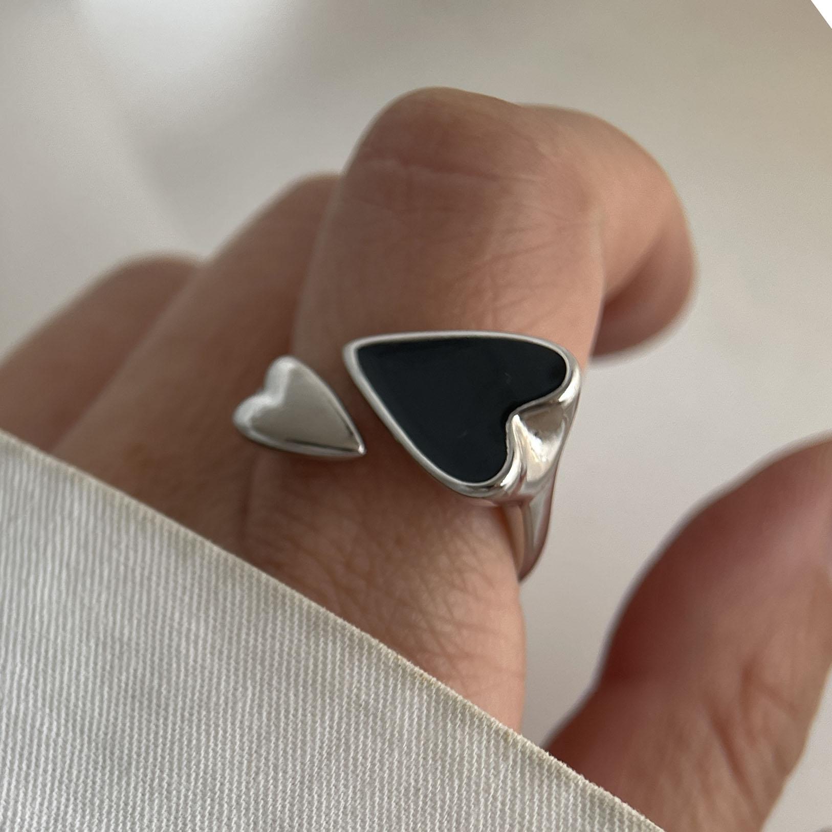

925 Sterling Silver Rings for Women Couple Minimalist Handmade Simple Retro Black Heart Ring Party Jewelry Gift Prevent Allergy resizable