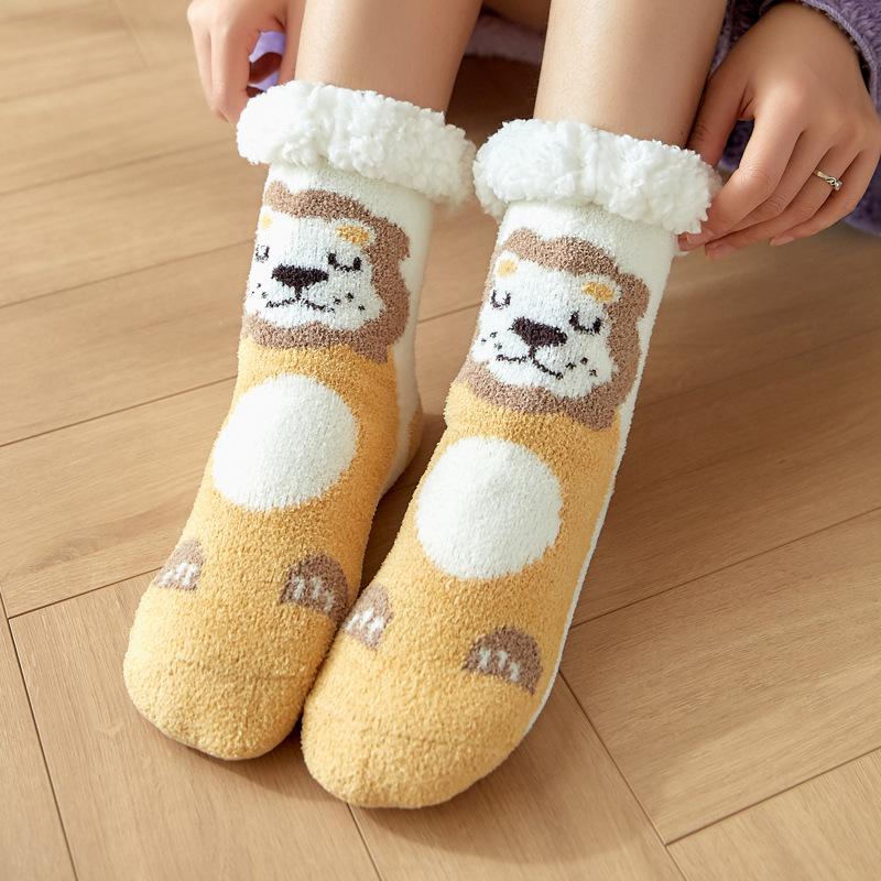 Women's Fleece Christmas Snow Socks - Cozy Floor Slippers for Maternity, Bare Leg Warmth