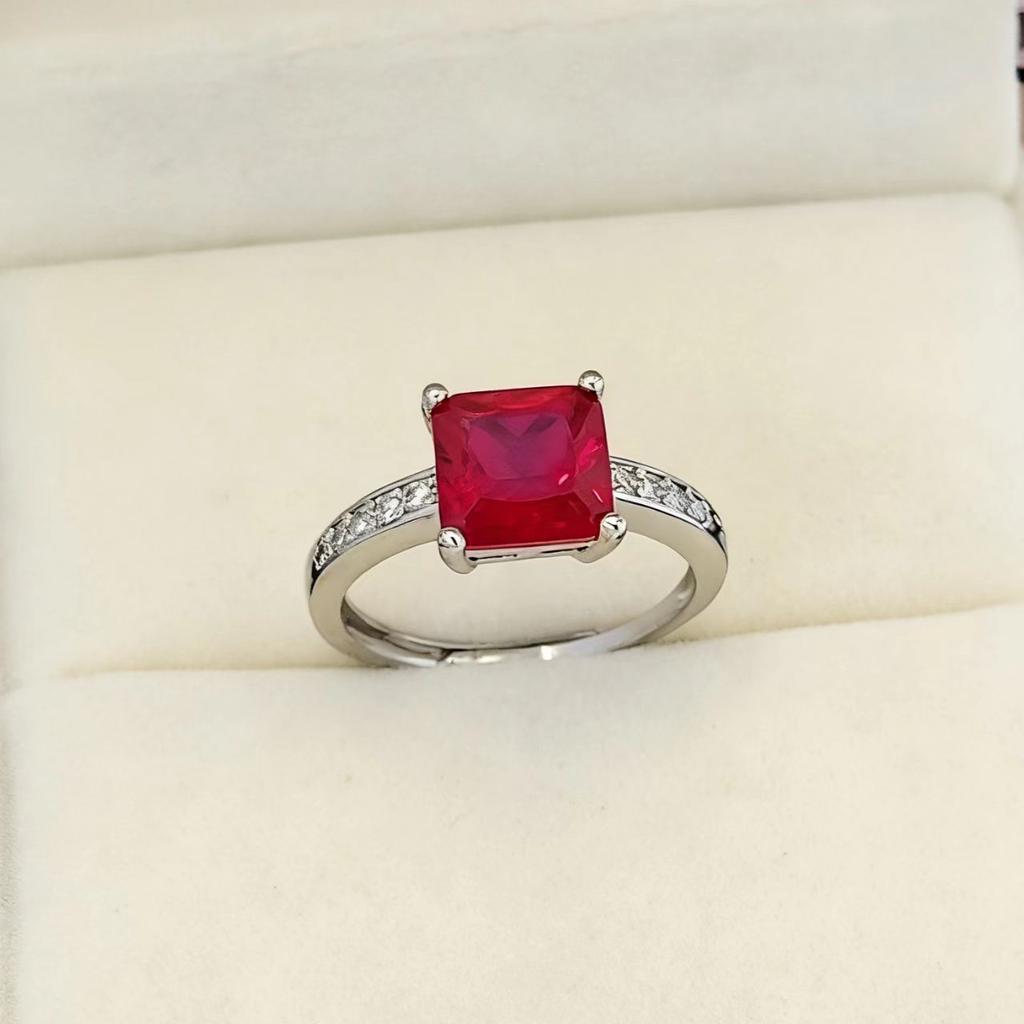 Jewelry Cultivated Sapphire Square Ring Square Four-Claw High Carbon Diamond Emerald Ring