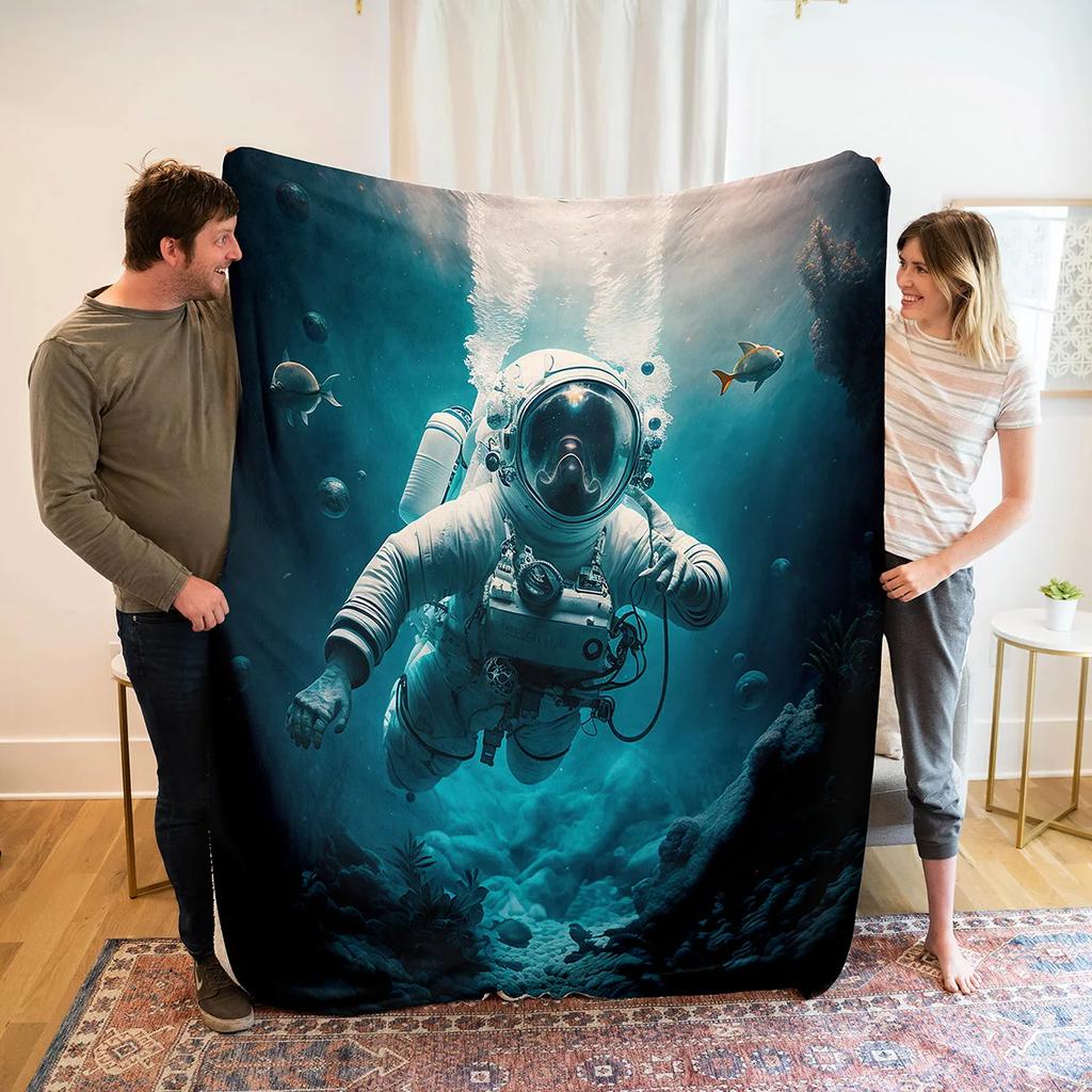 Astronaut Flannel Throw Blanket Galaxy Space Planet Pattern Blanket Lightweight Warm Super Soft for Bed Sofa Couch Travel Decor