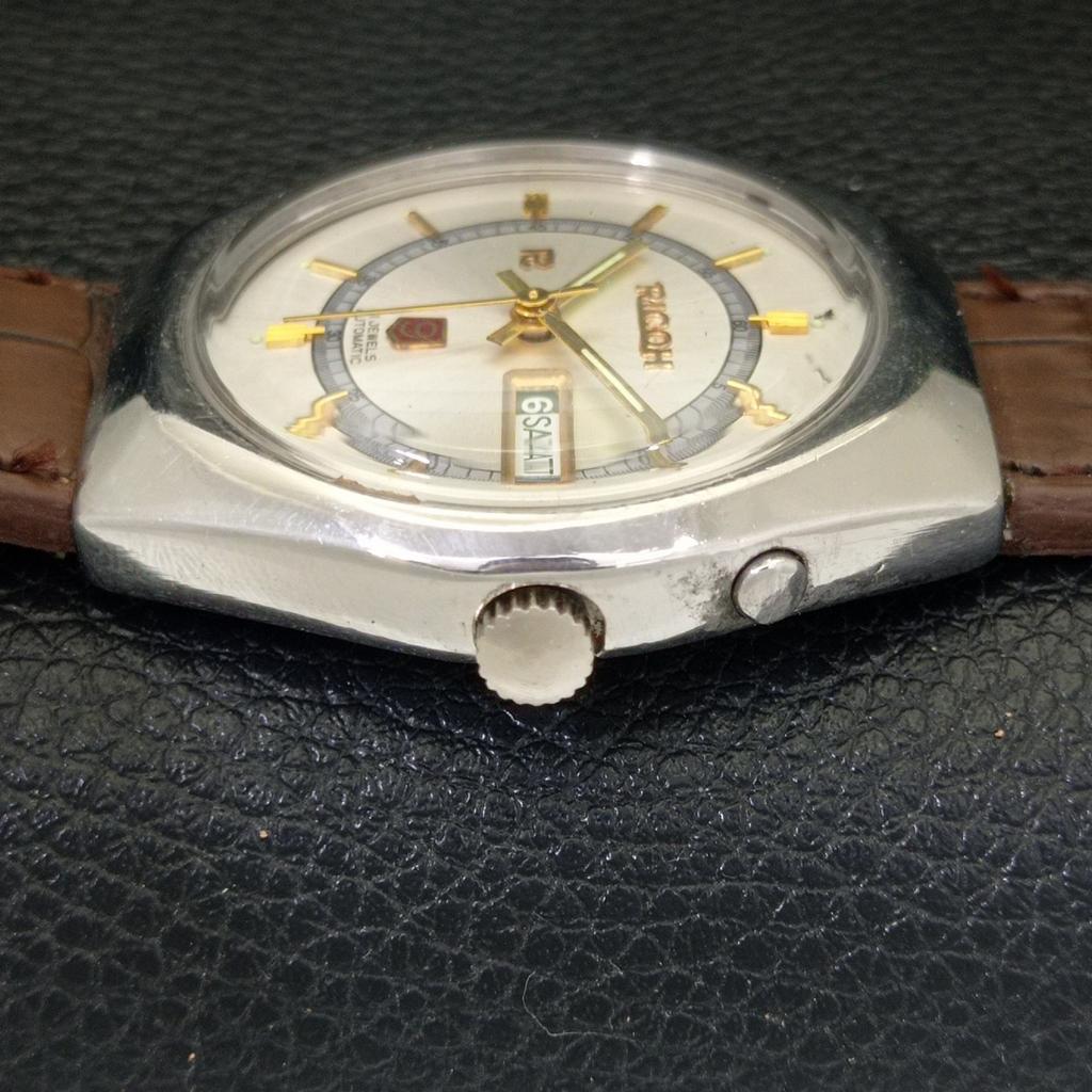 JAPAN VINTAGE RICOH R31 AUTOMATIC MENS SILVER COLOR DIAL WATCH a701949-5 R207-a701949