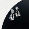 Korean Style Retro Pearl Ear Clip for Women - Mosquito Coil Holder, No Piercing, High-End, Fashionable and Versatile Luxury Earrings
