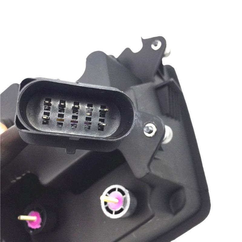 Compatible Headlight Assembly for Daimler Auman GTL and H4 Tractor Models