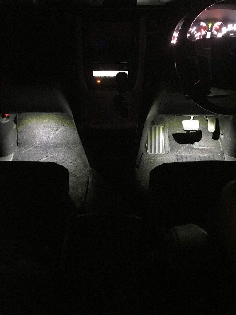 2LOOP LED 3 Chip SMD Inner Lamp Foot Lamp Glove Box Console Box - Pure White Light