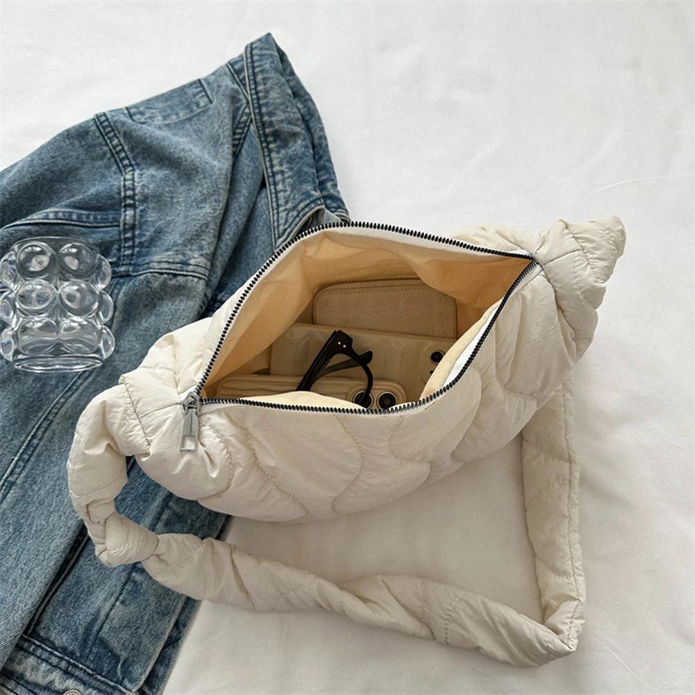 Female Puffer Shoulder Bag Trendy Soft Down Cotton Underarm Bag with Zipper Quilted Simple Crossbody Bag Solid Color Lightweight