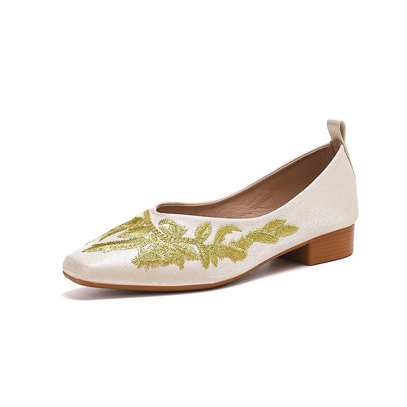 

Retro Chinese Square Toe Chunky Heel Embroidered Soft Sole Qipao Loafers - 2025 40 абрикосовий