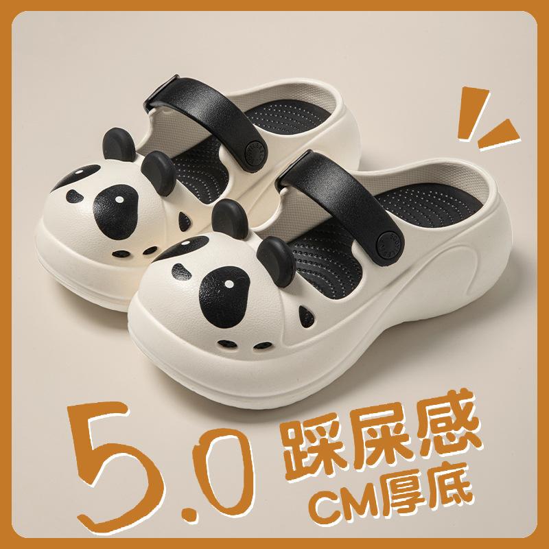 Cute Hole Shoes for Women In Summer 2025 New Home Thick-soled Outdoor Non-slip Beach Sandals