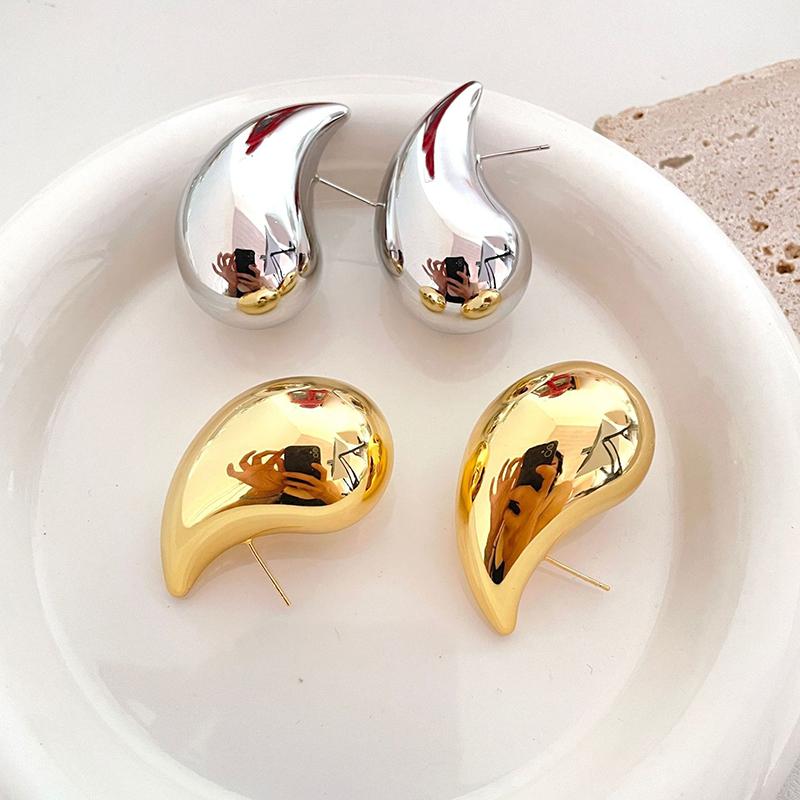 Vintage Glossy Waterdrop Dangle Earrings For Women Lightweight Hollow Thick Teardrop Golden Color Chunky Hoops Fashion Jewelry Gift