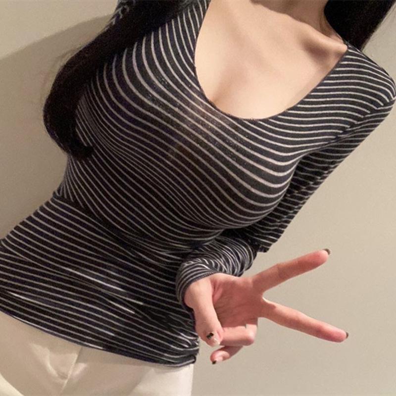 

Korean Dongdaemun Striped V-Neck Slim-Fit Sheer Long-Sleeve Women s T-Shirt One Size чёрный