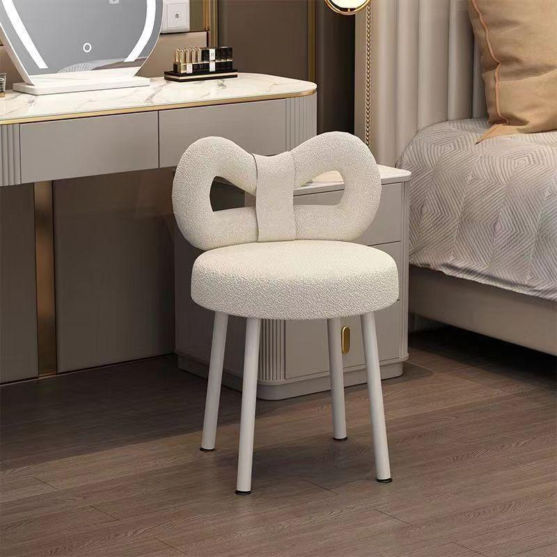 Comfortable Makeup Chairs Living Room Chair Household Dresser Backrest Stools Accessories Bedroom Luxury Relaxing Soft Furniture