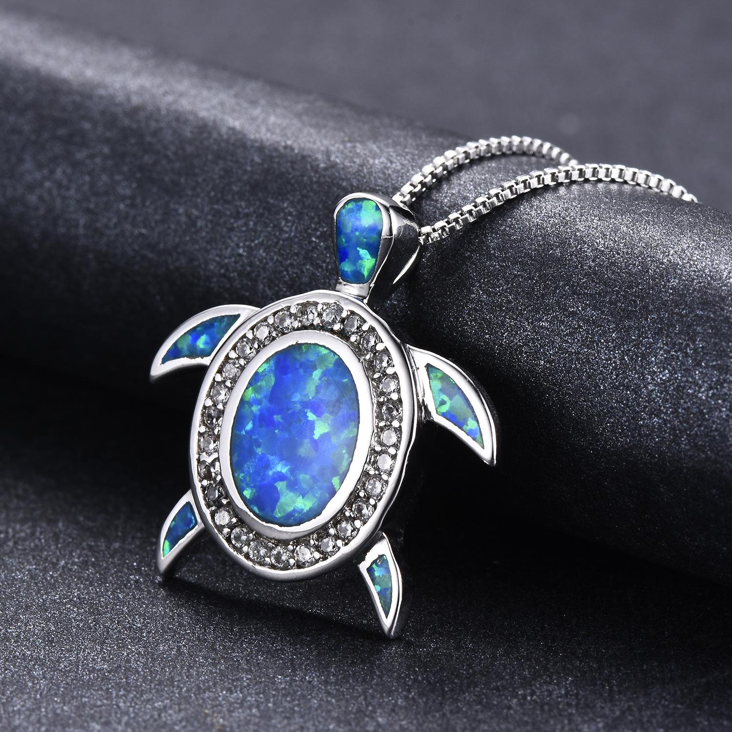 

Милое европейское и американское ожерелье с микро-бриллиантами в виде черепахи, с универсальным темпераментом и цепочкой для ключицы