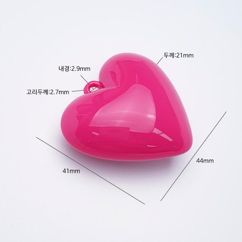 Colorful plump bold heart acrylic pendant keychain material