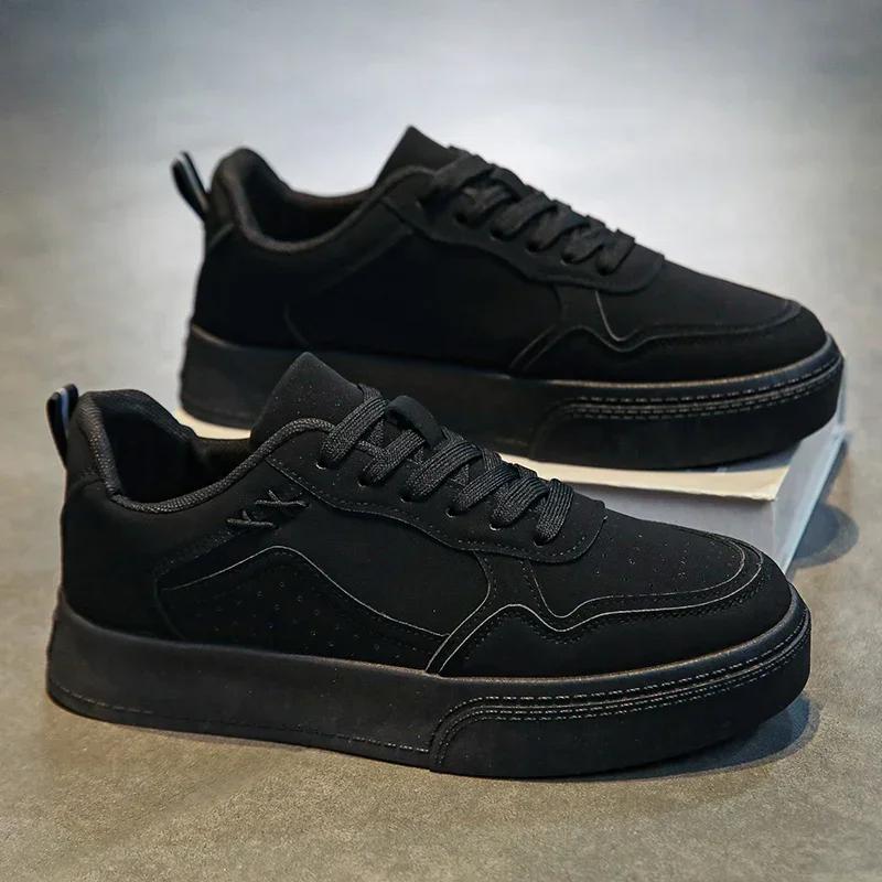 

The Classic Hot Color-blocking Series of Flat-heeled Low-top Round-toe Lace-up Casual Men s Trendy New Walking Sneakers 44