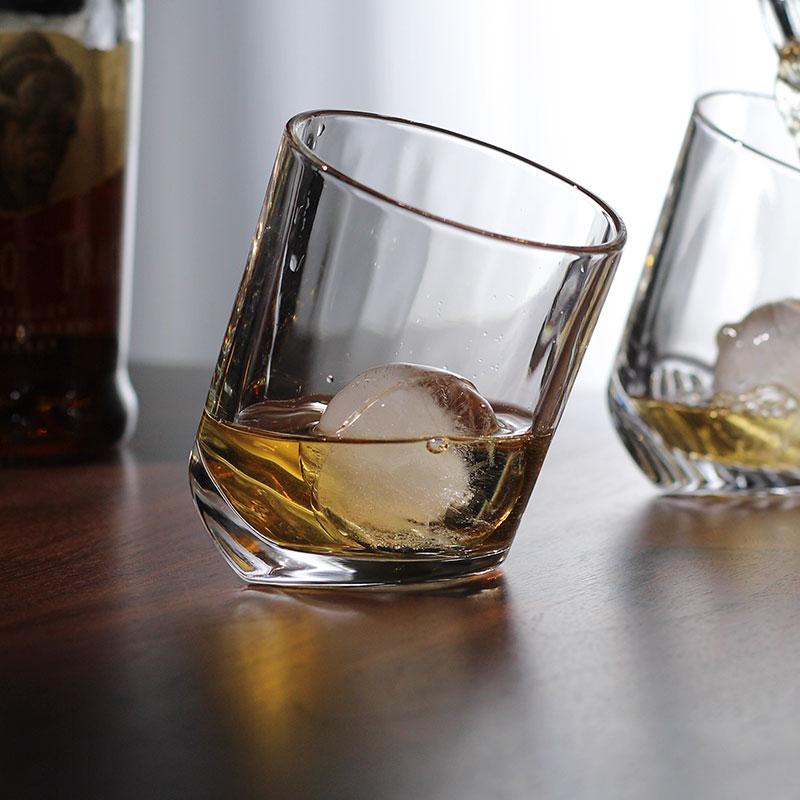 Leaning Tower Cup Vintage Ltalian-style Whiskey Glass Designer Creative Glass Retro Liquor Cup