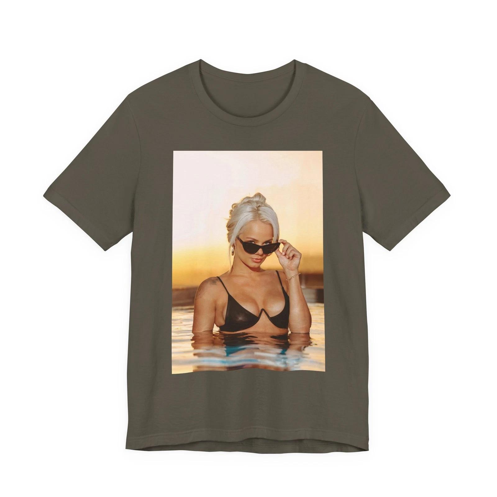 Women’s Summer Beach T-Shirt Blonde Woman Sunglasses Photo Realistic Cotton Tee M