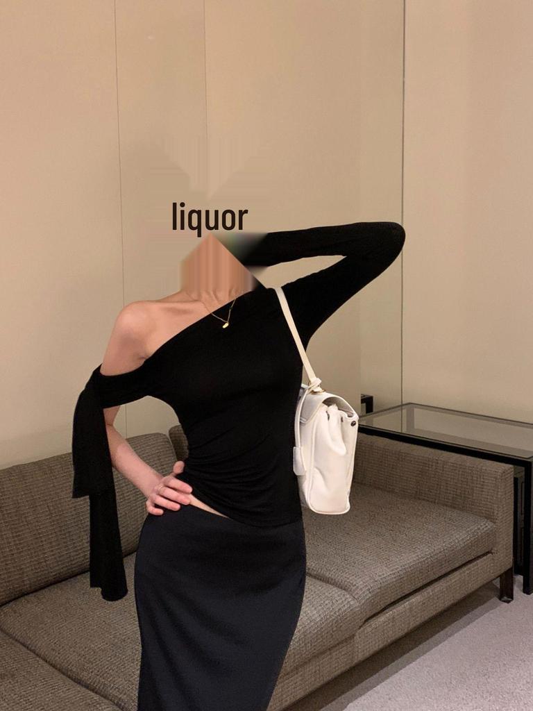 Spicy Asymmetrical One-Shoulder Long-Sleeve Slim Fit T-Shirt for Women - Spring Slimming Bodycon Base Top
