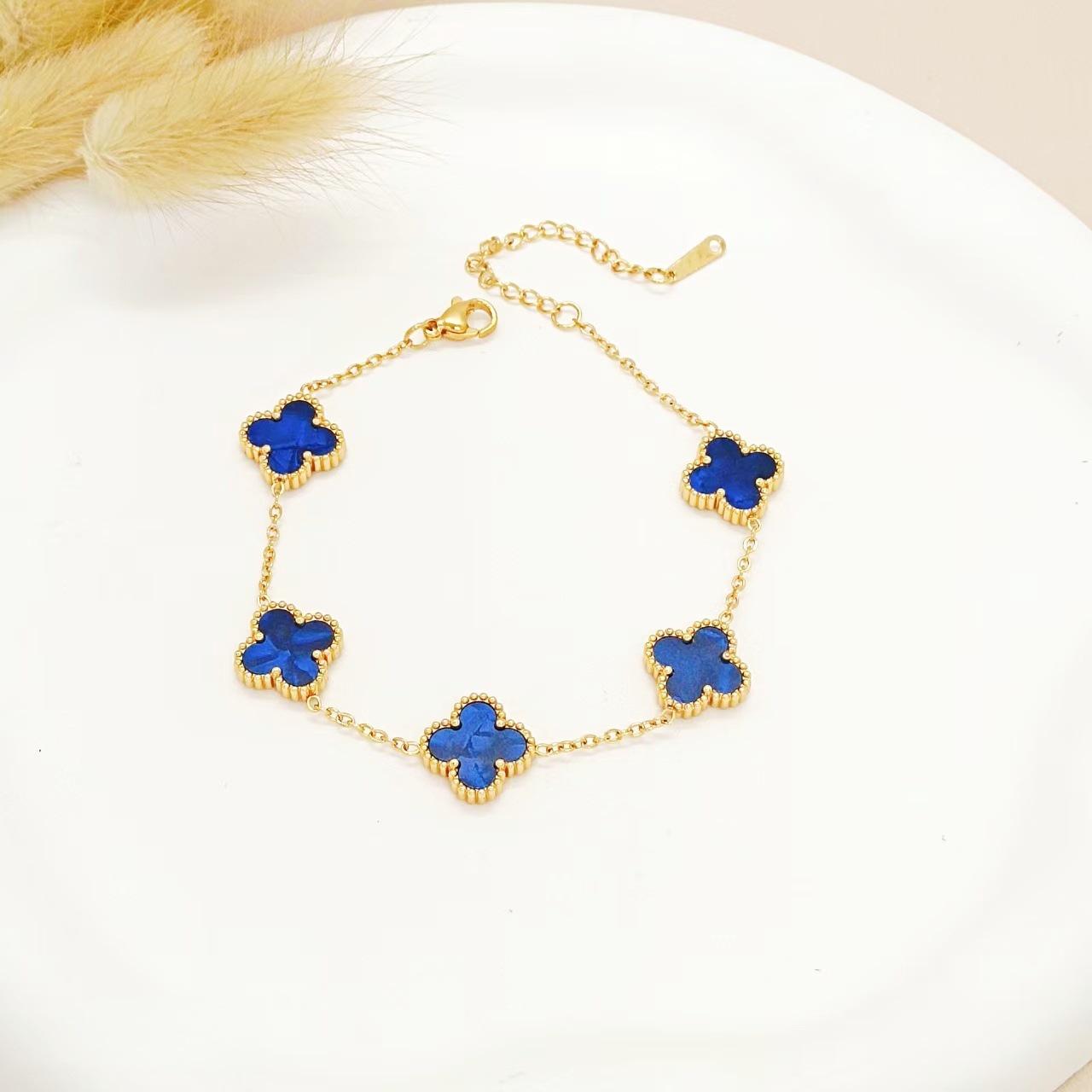 

Браслет з нержавіючої сталі з позолотою у вигляді чотирилистої конюшини - 13 мм, Модна прикраса, що зберігає колір