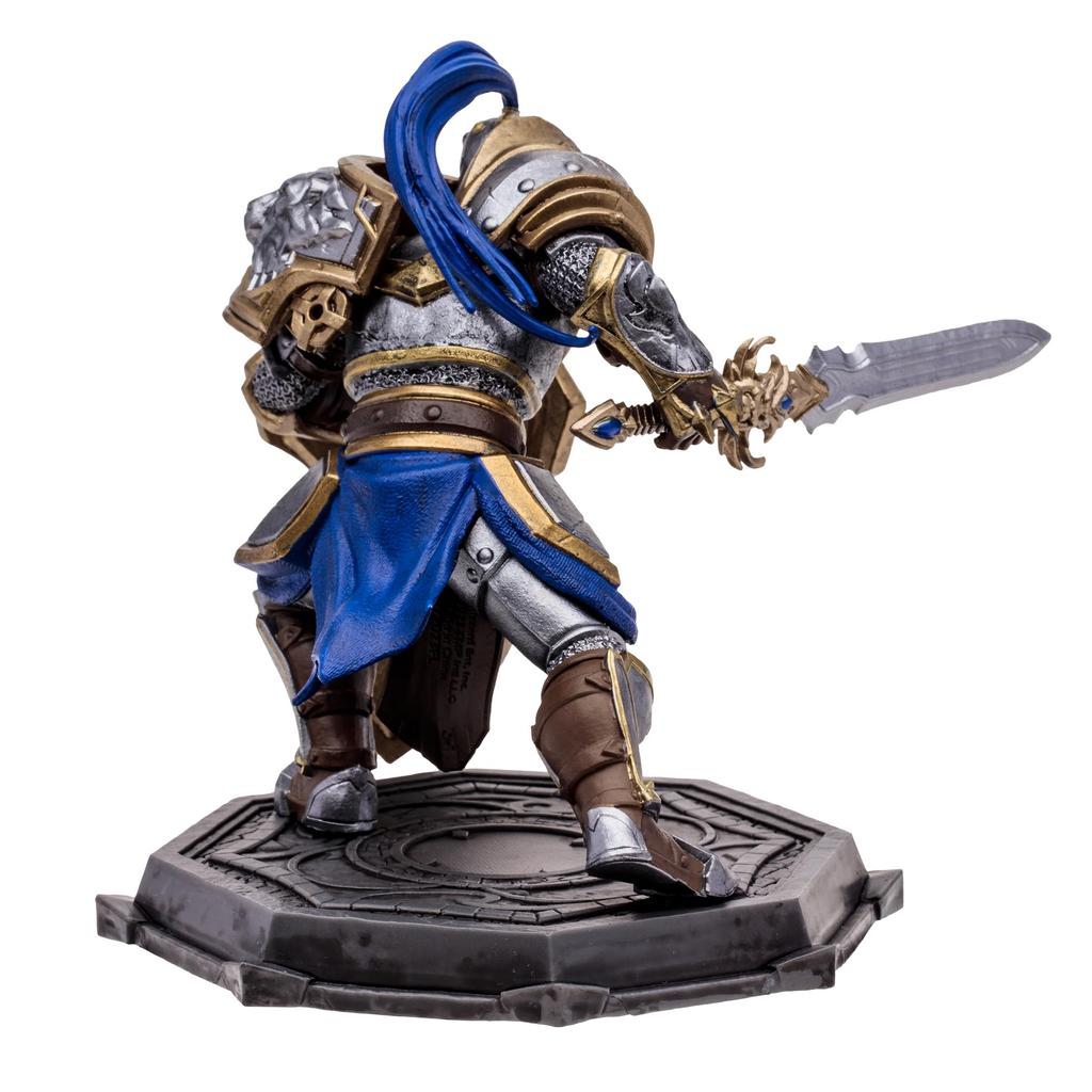 McFarlane Toys World of Warcraft Action Figure Incredibly Detailed Scale Figure Based on the Global Phenomenon 6-inch - Human Paladin/Warrior - 112