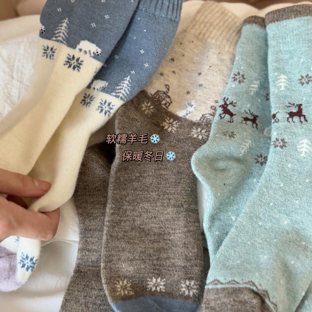 New Year Christmas Elk Contrast Color Medium Tube Socks Children'S Season Soft Waxy Warm Wool Socks Stacking Socks
