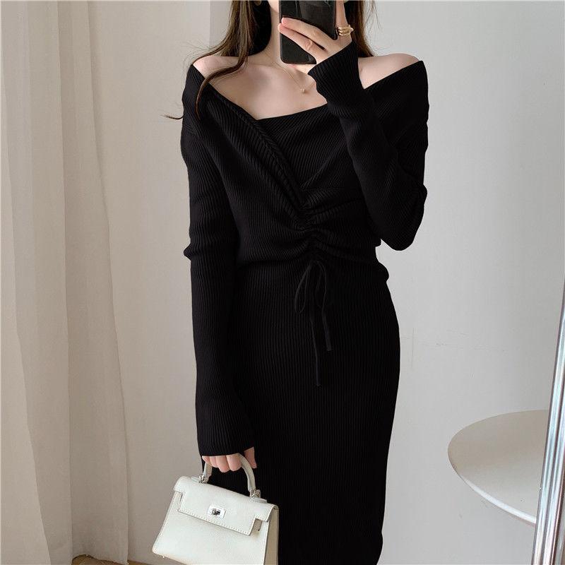 Large Temperament Light Mature Style Medium Length Knitted V-neck Split Dress