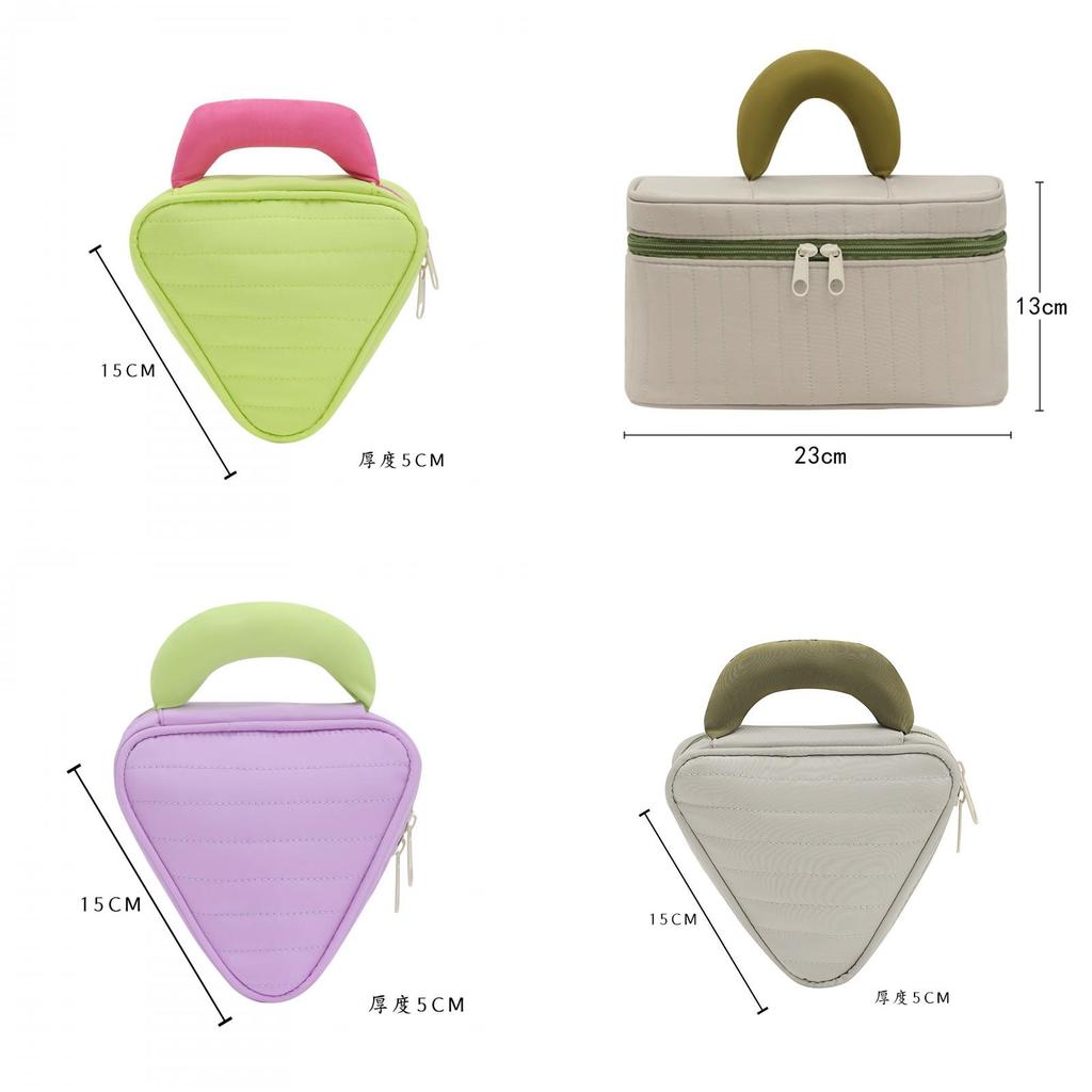 Polyester Makeup Bag With Sealed Closure For Travel And Storage