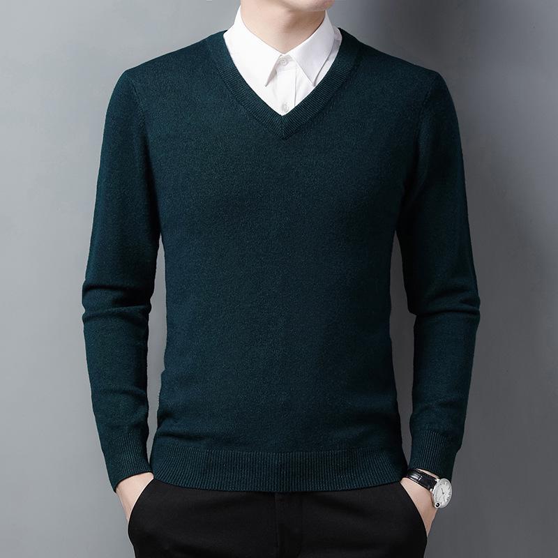 

Men s Winter V-neck Wool Blend Sweater - Thick, Middle-aged, Loose Fit XXXL/185 темно-зелений колір
