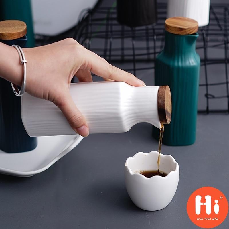Hi Japanese Ceramic Salt Jar with Bamboo Lid Soy Simple Sauce Bottle Creative Leak-Proof Oil Vinegar Bottle Kitchen Tableware