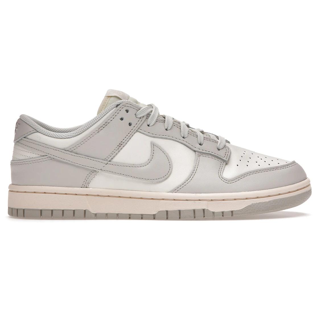 

Sneaker Nike Dunk Low Sail Light Bone (Women s)(DD1503-107) 42.5