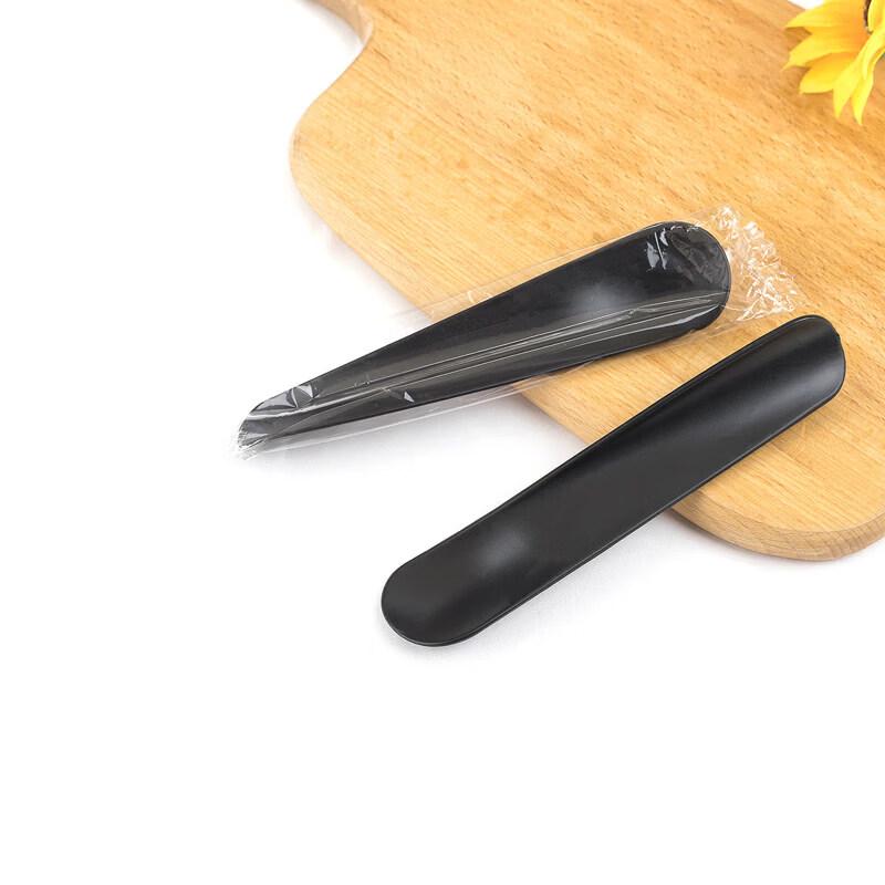Qiwei Disposable Twisted Plastic Dessert Spoons