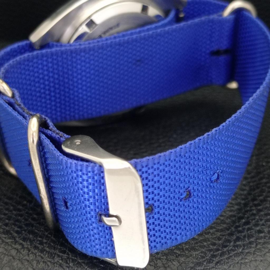 AUTOMATIC VINTAGE SEIKO 5 JAPAN 7009A MENS BLUE COLOR DIAL WATCH A702110-5