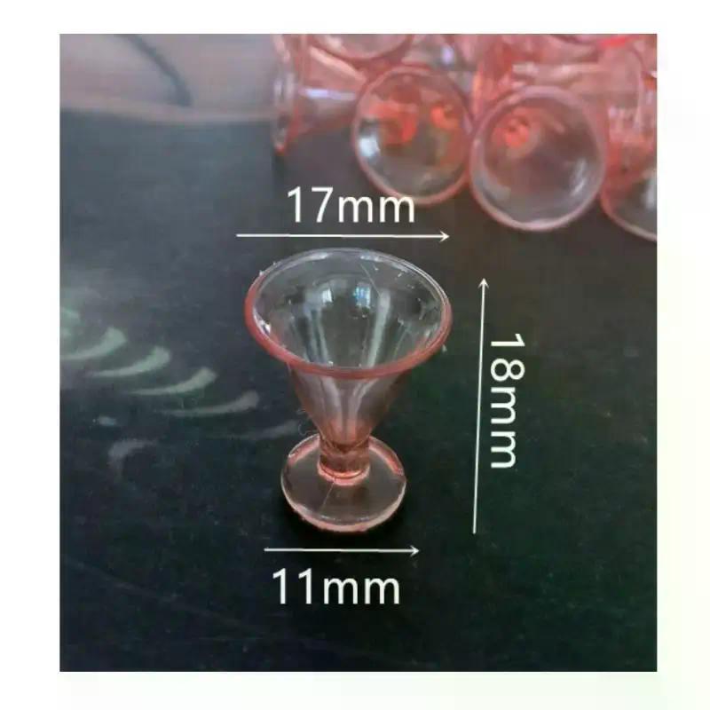 10Pcs Dollhouse Simulation Mini High Footed Champagne Glass Ornament Toys Cute Dollhouse Miniature Accessories Decoration Toys