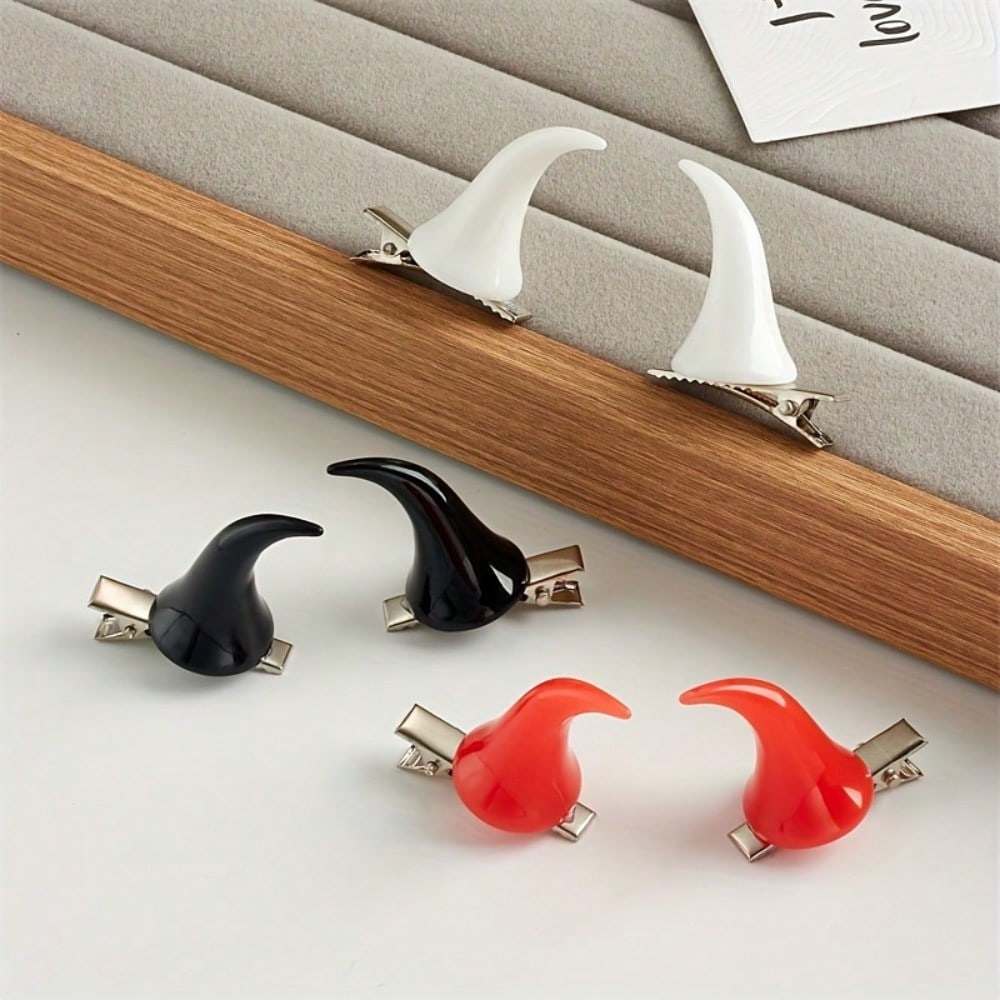 2pcs/Set, Red Devil Horn Hair Clips For Halloween, Creative And Duckbill Clip Hair Accessories, Red Devil Horn Hair Clips
