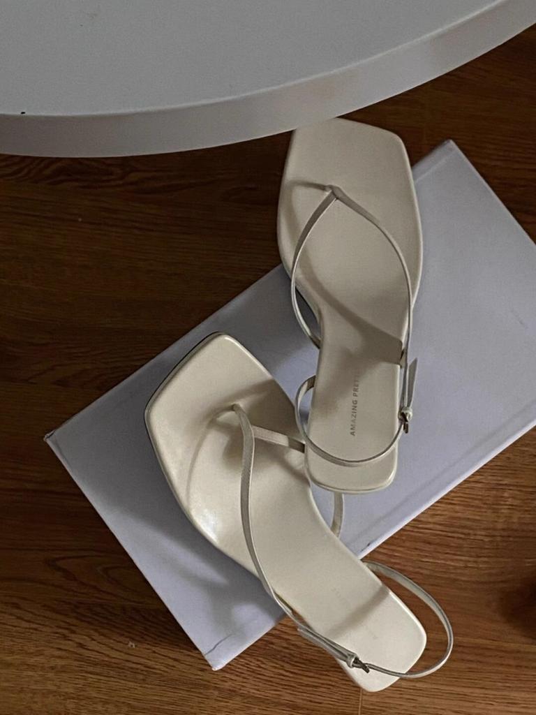 Fashion Women's Sandals Kitten Heel Thin Belt Thin Heel French Pumps Sandals Fairy Style Summer New High Heel Fashion Sexy Style Sandals
